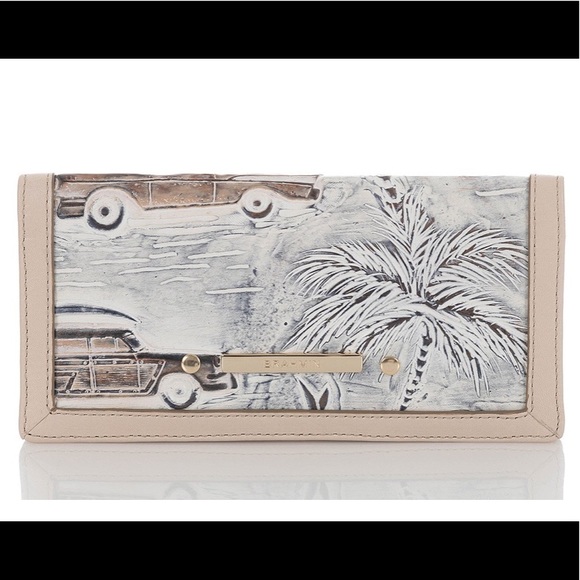 BRAHMIN ADY WALLET IVORY COPA CABANA NWT SALE! - Picture 2 of 6